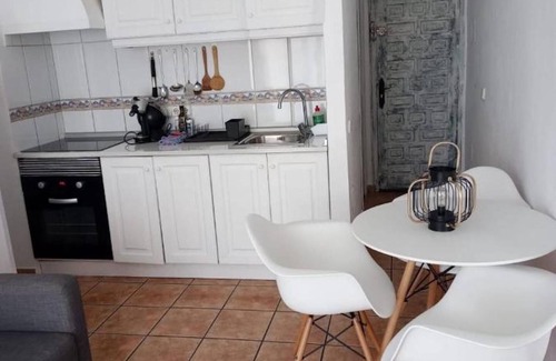 Es Pujols Apartment | Apartment 'Formentera Suite 10' with Balcony, Wi-Fi and Air Conditioning