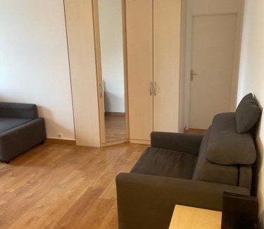 Epinay-sur-Seine Apartment | Apartment