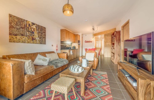 Champagny-en-Vanoise Apartment | Apartment "Balcon Etoilé" for 6 people - Ski in/Paradiski