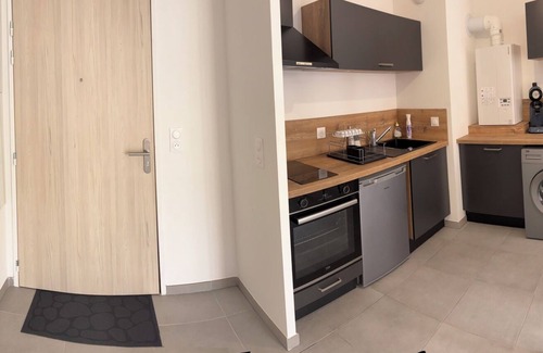 Cherbourg-en-Cotentin Apartment | Apartment in quiet residence