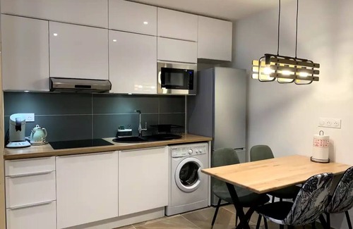 Nogent Village Apartment | Apartment F2 La Savane in Le Perreux-sur-Marne