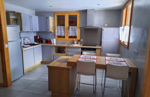 Pralognan-la-Vanoise Apartment | Apartment in chalet 4 pers. in the heart of the Vanoise National Park
