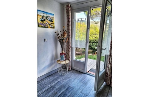La Bouverie Apartment | Apartment with private enclosed garden in villa