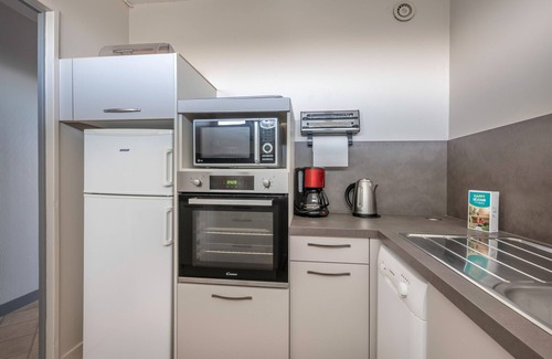 Saint-Brevin-les-Pins Apartment | Apartment facing the sea for 4 in Saint Brévin L’Océan