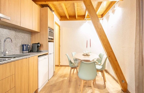Saint-Sorlin-d'Arves Apartment | Apartment for 6 in Modane