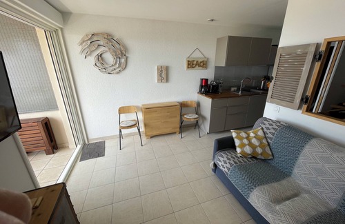 Six-Fours-les-Plages Apartment | Apartment sea view, beach 1min Six Fours les plage -Les Lônes - Sanary/mer