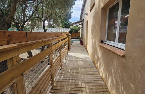 Thezan-les-Beziers Apartment | Apartment
