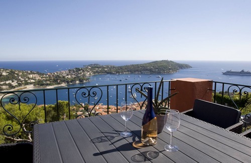 Villefranche-sur-Mer Apartment | Apartment Rooftop Villefranche-Sur-Mer