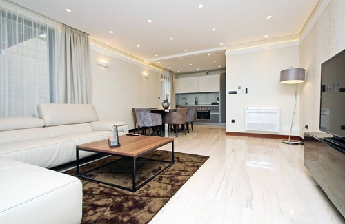 Selce Apartment | Apartment Fran 1 with Private Pool