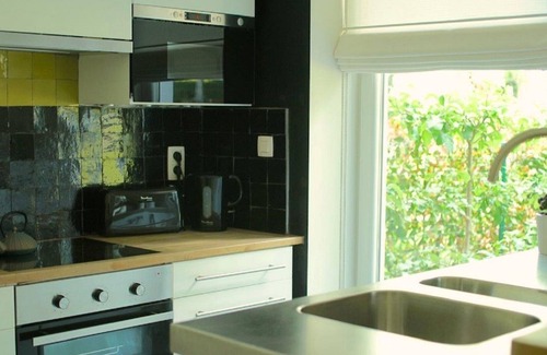 Liege Apartment | APARTMENT - GARDEN SIDE APARTMENT AT 26: 2/4P