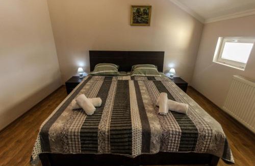 Tbilisi Apartment | Apartment Gardens 44