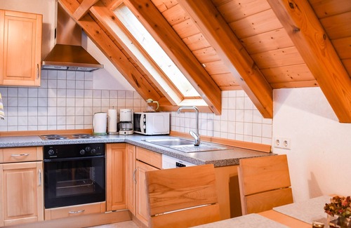 Hofstetten Apartment | Apartment 'Gartenblick' with Shared Terrace, Balcony and Wi-Fi