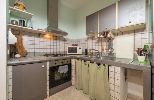 Monserrato Apartment | Apartment 'Gio's Gio's House' with Air Conditioning