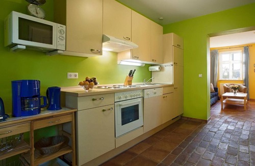 Lancken-Granitz Apartment | Apartment 'Gobbin Zaunkönig' with Sea View, Shared Terrace and Wi-Fi