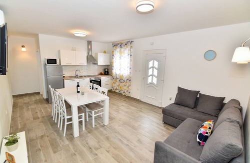 Poljica Apartment | Apartment Gordana Mar (10889-A2) - Vrsi (Zadar)