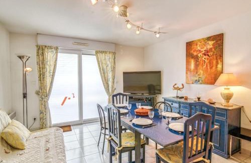 La Cote Radieuse Apartment | Apartment Grand Sud-16 by Interhome
