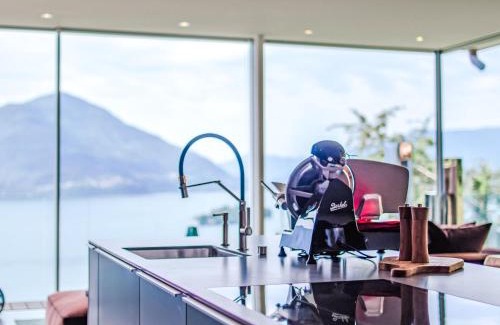 Ronco sopra Ascona Apartment | Apartment Grand Suite by Interhome