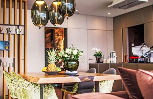 Ronco sopra Ascona Apartment | Apartment Grand Suite by Interhome