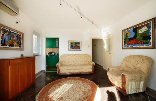 Sveti Stefan Apartment | Apartment Green