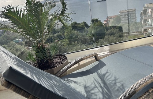 Qafe e Gjashtes Apartment | Apartment Green Saranda