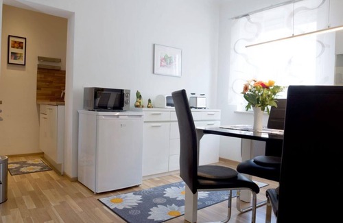 West Apartment | Apartment Großwald, shower or bath, WC, 1 bedroom - Ferienwohnungen Kohler