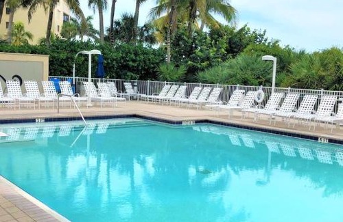 South Island Apartment | Apartment Gullwing Beach Resort-8