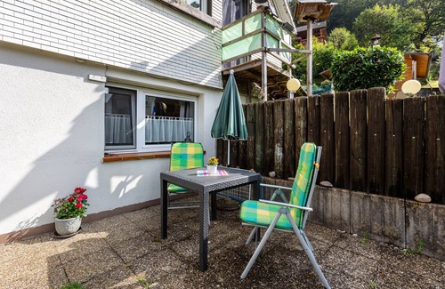 Brandenberg-Fahl Apartment | Apartment 'Haus Strohmeier' with Private Terrace, Private Garden and Wi-Fi