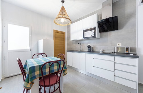 Fernan Perez Apartment | Apartment 'Habitaciones' with Mountain View, Wi-Fi and Air Conditioning