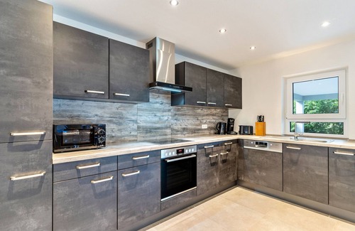 Gengenbach Apartment | Apartment 'Haigerach' with Private Terrace and Wi-Fi