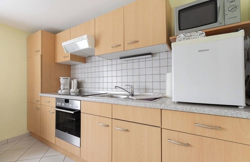 Wesselburen Apartment | Apartment 'Haus Gartenidylle' with Private Terrace, Private Garden and Wi-Fi