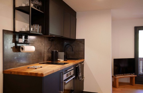 Hinterzarten Apartment | Apartment 'Hermelin' with Mountain View and Wi-Fi