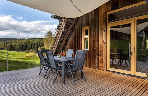 Sankt Georgen im Schwarzwald Apartment | Apartment 'Hiesle' with Private Terrace, Balcony and Wi-Fi