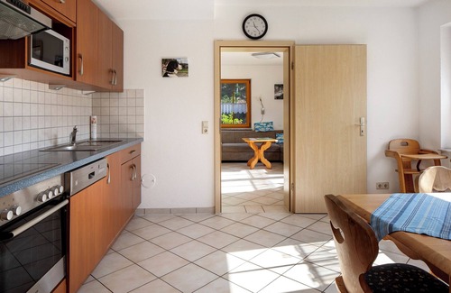 Stegen Apartment | Apartment 'Hinterbauernhof Eschbach' with Mountain View, Private Terrace and Wi-Fi