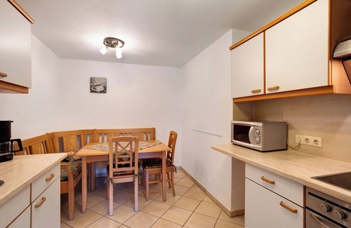Ortsmitte Apartment | Apartment 'Hohenstein' with Mountain View, Private Terrace and Wi-Fi