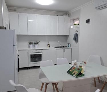 Reni Apartment | Apartment HOME две спальни