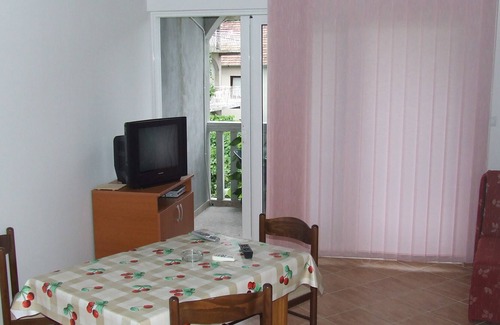 Zelenika House | Apartment Home In Peaceful Area Close To The Sea