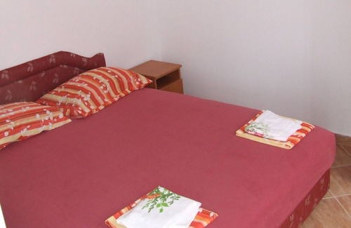 Zelenika House | Apartment Home In Peaceful Area Close To The Sea