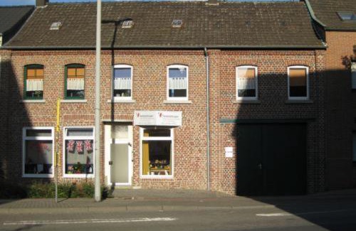Juechen Apartment | Apartment Hoppers