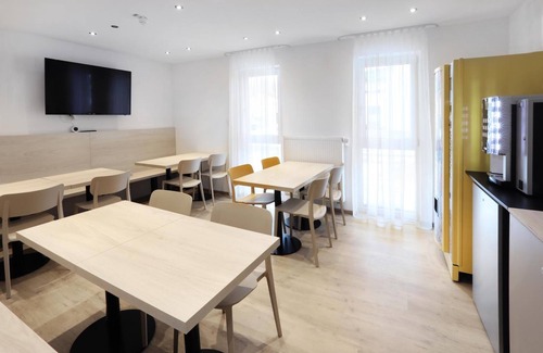 Altdorf Apartment | Apartment Hotel 37