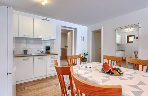 Matohanci Apartment | Apartment Honey by Interhome