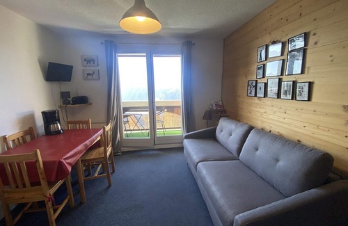 Eclose-Ouest Apartment | Apartment Huez, 1 bedroom, 4 persons