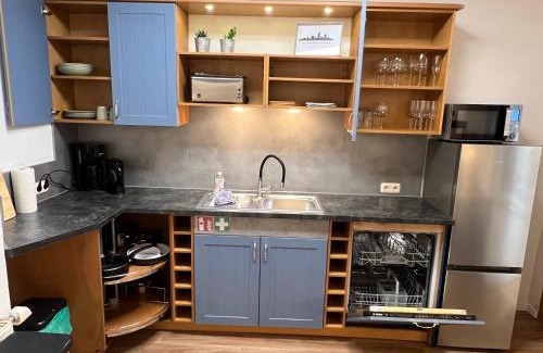 Jena Apartment | Apartment Humboldt 3 Schlafzimmer,Wifi, Netflix Parken, Terrasse, klimatisiert, nähe Zentrum