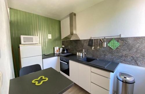 Arromanches-les-Bains Apartment | Apartment in Arromanches near Sandy Beach