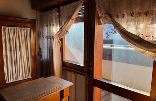 Pieve di Cadore Apartment | Apartment 'I Tramonti Del Picco Di Roda' with Mountain View, Private Terrace and Wi-Fi