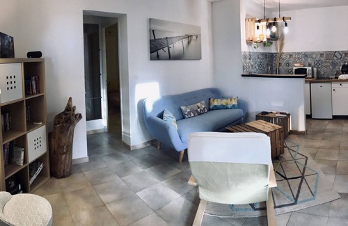 Albo Apartment | Apartment ideally located facing the sea