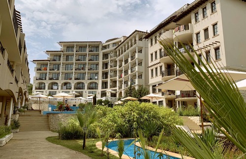 Obzor Apartment | Apartment in 4* Hotel and Spar complex “The Cliff” 100m from the Beach