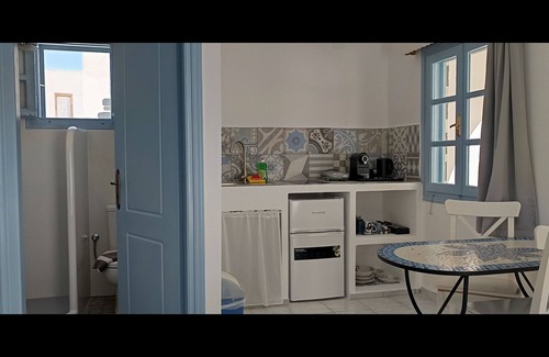 Grikos House | Apartment In A Hotel 'Pico Bello Patmos 22' with Mountain View, Wi-Fi and Air Conditioning