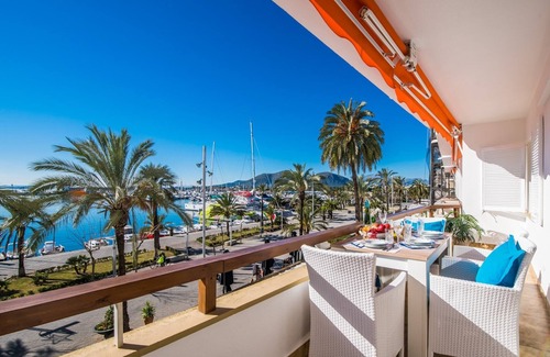 Alcudia Apartment | Apartment in Alcudia with Stunning Sea Views