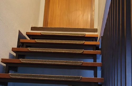 Region Hannover District Apartment | Apartment 'In Alt-Garbsen' with Wi-Fi