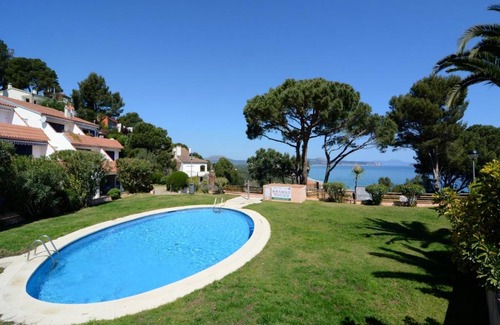 Begur Apartment | Apartment in Begur near Illa Roja Beach